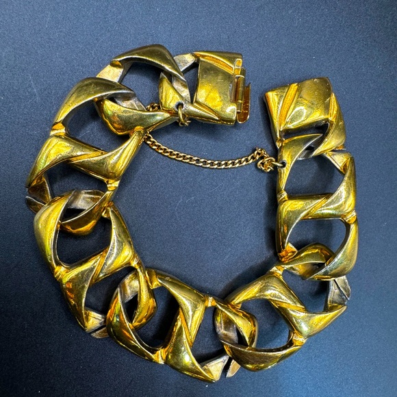 LOT 907 18K gold plated Dior vintage bracelet - Picture 1 of 17